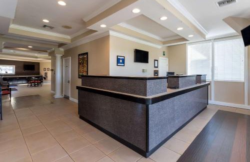 Lakeland Hotel | Travelodge by Wyndham Lakeland