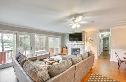 Mayfield House | Traverse City Retreat with Deck and Lake Access