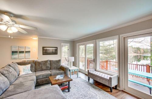 Mayfield House | Traverse City Retreat with Deck and Lake Access