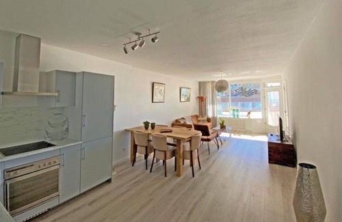 Municipality of Hilversum House | | Travl.is Expats | NL # Hilversum Trendy Base