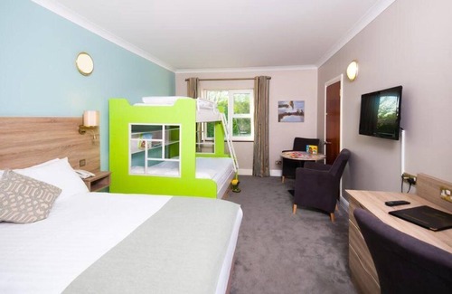 Ennis Hotel | Treacy's West County Conference & Leisure Centre