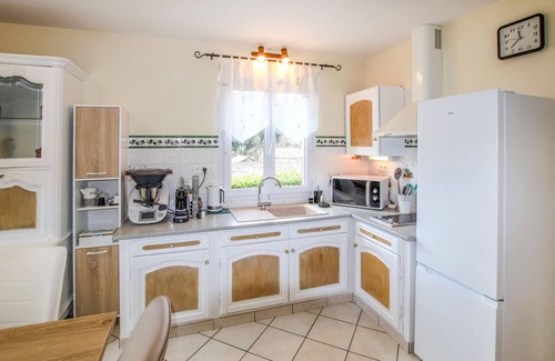 Chassiers House | Treat yourself to some time out in this beautiful vacation home with pool.