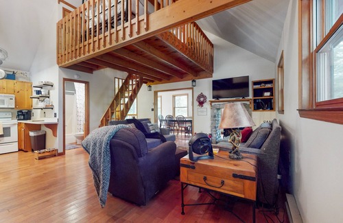 Mill Ridge Cabin | Tree-lined, dog-friendly cabin in ideal location with deck, wood stove & pool