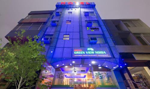 Sector 62 Hotel | Treebo Green View, Noida