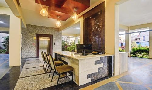 Katpadi Hotel | Treebo Kingsbury Fiesta Vellore
