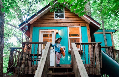 Brooksville Cabin | Treehouse Experience with Playland Old Hickory +285 acre of trail