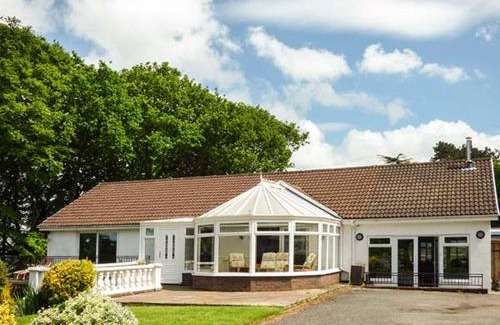 Govilon House | Treetops