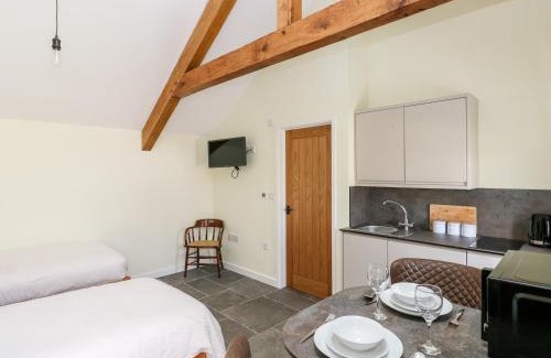 Monknash House | Trefechan - 4 Plough & Harrow