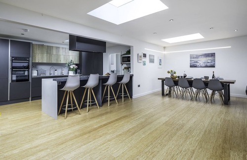 Widemouth Bay House | Tregarden, Contemporary Beach Property minutes from Widemouth Bay, Bude