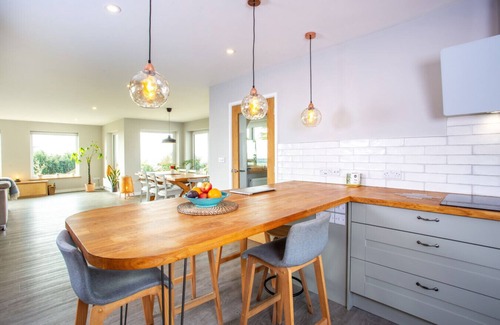 Mabe House | Tregaron - family holiday home