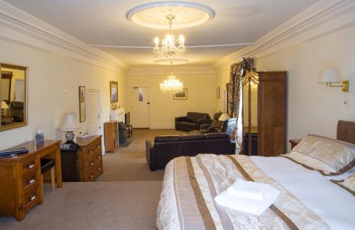 Washaway House | Trehellas House Hotel & Courthouse restaurant