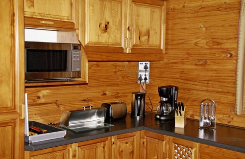 Cathkin Park Cabin | Treks Trips and Trails