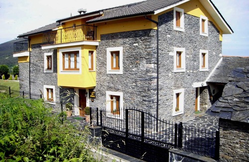 Coana Apartment | Trelles Rural Apartment - Los Galpones Rural Apartments
