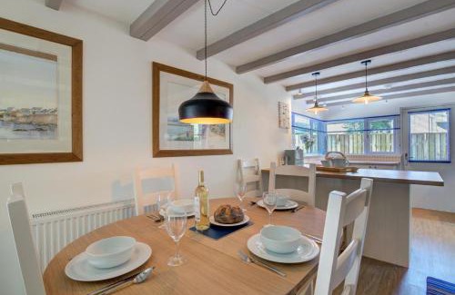 Helford Passage House | Tremenhere Barn