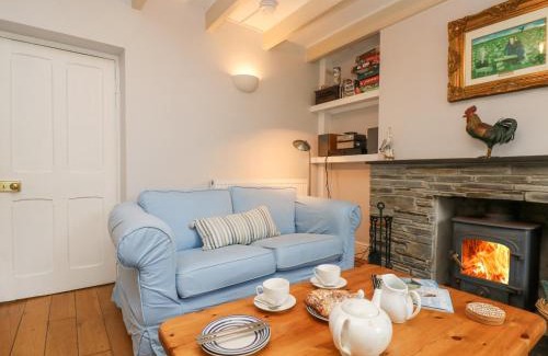Wadebridge House | Trenouth Cottage