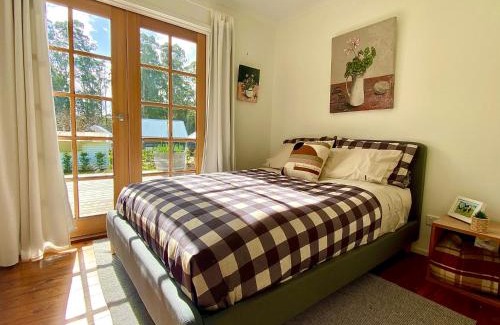 Trentham House | Trentham Garden Cottage