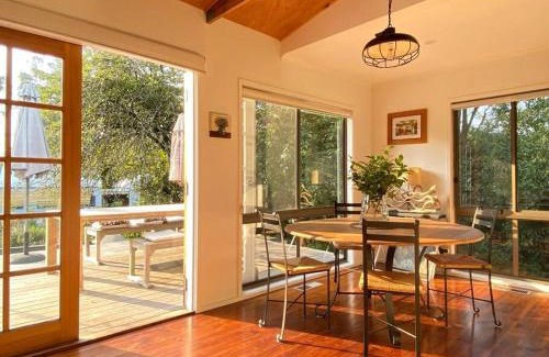 Trentham House | Trentham Garden Cottage