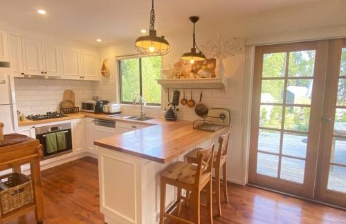 Trentham House | Trentham Garden Cottage