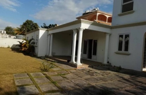 Trou aux Biches House | Tres Belle et Grander Campement a 5 Minutes de la Plage