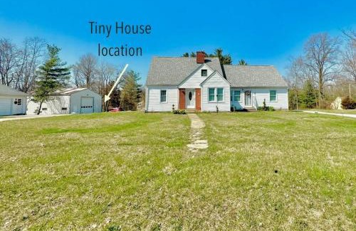 Bloomington House | Trestle Creeks Farmhouse Fort Tiny House