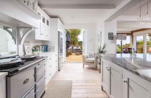 Saint Erth Praze House | TREWARTHA, pet friendly, luxury holiday cottage in Praa Sands