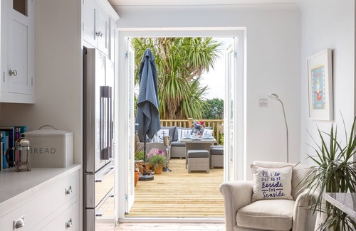 Saint Erth Praze House | TREWARTHA, pet friendly, luxury holiday cottage in Praa Sands