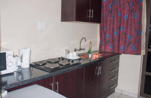 Maseru House | Tribute Guest House Matala