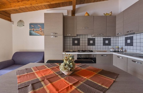 Padula Fede Apartment | Trilo Corallo by BarbarHouse