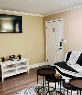 Jackson Apartment | Trinity One Apartments - Industrial Luxury