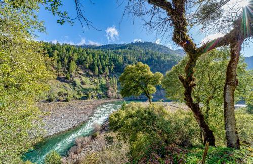 Burnt Ranch House | Trinity River Vista