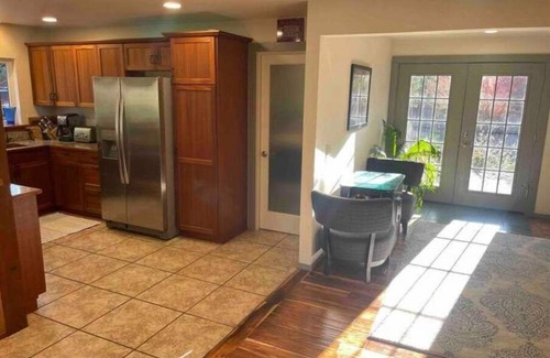 Salyer House | Trinity Valley Paradise, stunning swimming pool oasis, near Trinity River!