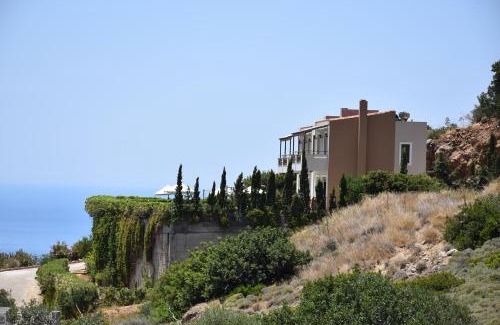 Triopetra Villa | Triopetra Luxury Villas Fournou Lago