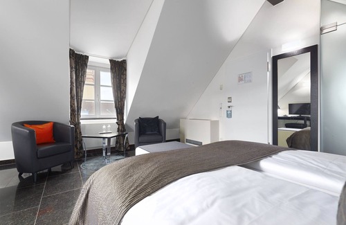 Schriesheim Hotel | TRIP INN Kaiser Hotel & Restaurant Heidelberg-Schriesheim