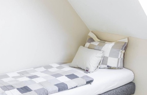 Wintrich Bed & Breakfast | Triple room - Ferienweingut Matthiashof