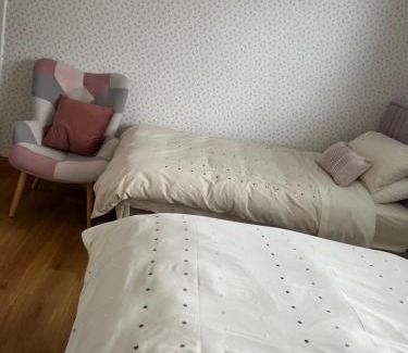 Clara House | Triple Room with Private Bathroom