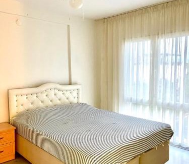 Kadnlar Denizi Mahallesi Villa | Triplex Family House, Kusadasi