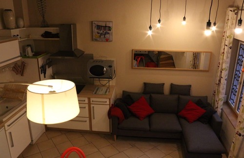 Enclos House | Triplex in character house 2 steps from the Vieux Bassin and salt granaries