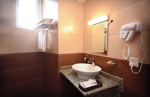 Benighat Resort | Trishuli Villa Resort