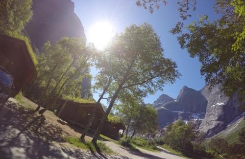 Andalsnes Cabin | Trollveggen Camping