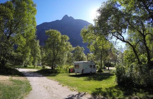 Andalsnes Cabin | Trollveggen Camping