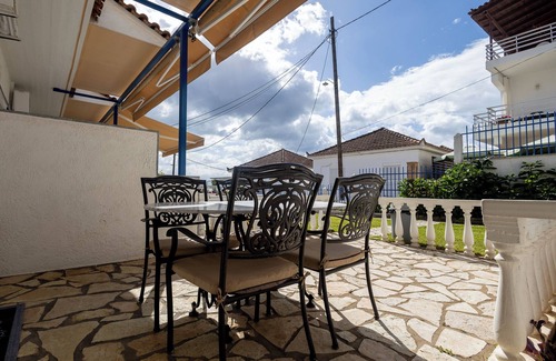 Petalidi House | Tropical Beach "Amphitrite"nWhere your holiday starts with only your swimsuit on