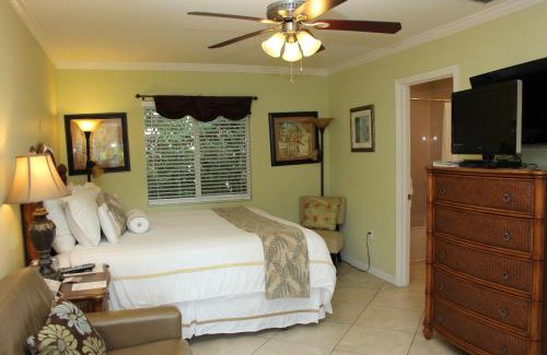 Siesta Key Resort | Tropical Beach Resorts - Sarasota