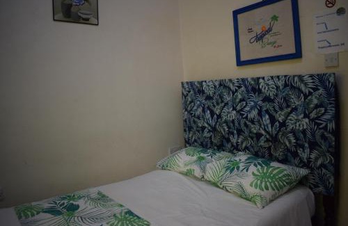 Gros Islet House | Tropical Breeze Vacation Home and Apartments