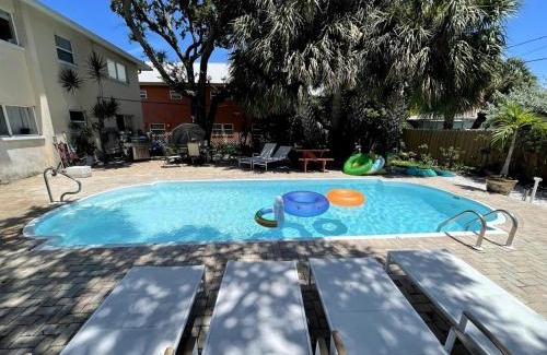Indian Rocks Beach Apartment | Tropical Coastal Oasis East