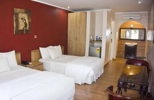 Osu Hotel | Tropical Enclave Hotel