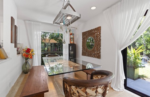 South Corals House | Tropical Garden by the Beach! BNR Vacation Rentals