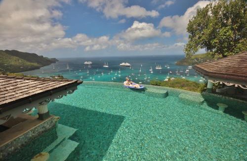 Friendship Bay Hotel | Tropical Hideaway