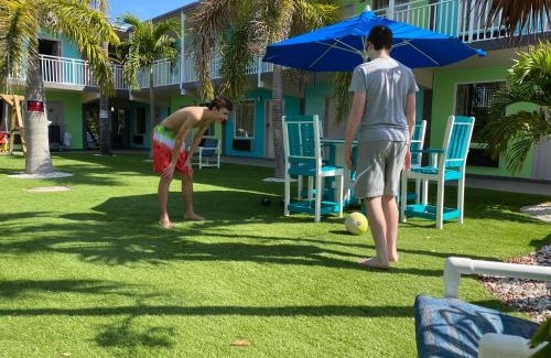 Clearwater Hotel | Tropical Inn & Suites, downtown clearwater