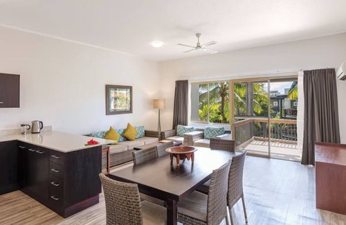 Nadi Apartment | Tropical Paradise. Beachfront, 2 bedroom apartment Denarau Island, Fiji
