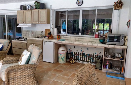 Jensen Beach House | Tropical paradise getaway on the Treasure Coast (FL)